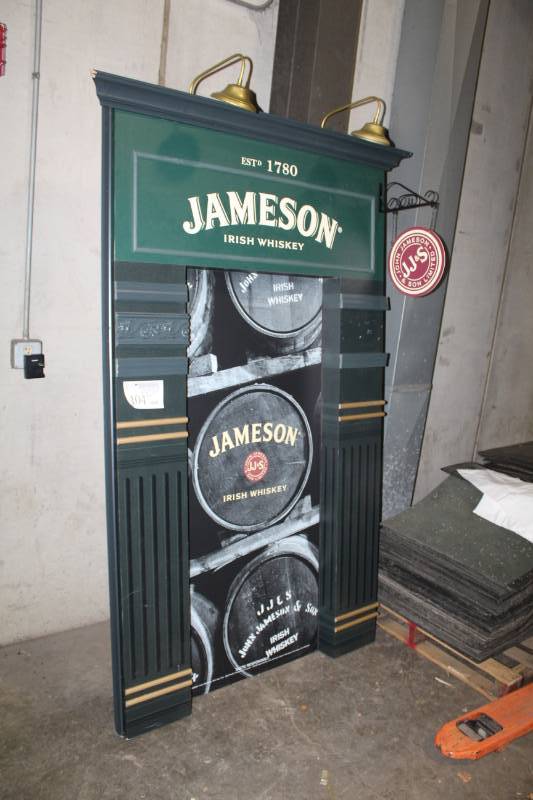 lot 104 image: Jameson Irish Wiskey Large Wood Display