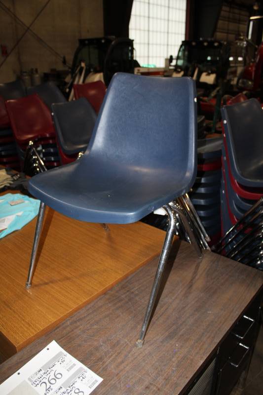 lot 269 image: Plastic Stacking Conference Chairs with Metal Frames