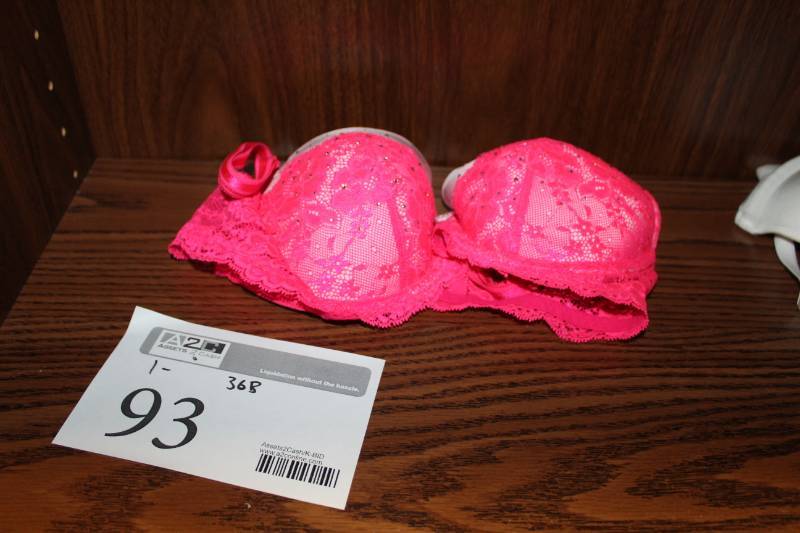lot 93 image: Victorias Secret Womens Bra