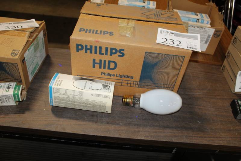 lot 232 image: Philips Mercury Vapor Lamps