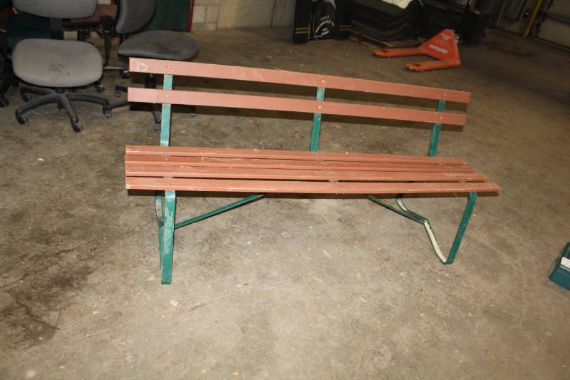 lot 178 image: Par-Aide Traditional Wood Slat Park Benches with Powder Coated Green Steel Frame, Wood Seat Boards