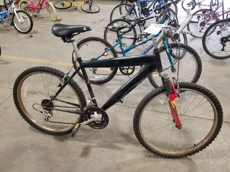 lot 447 image: Black Octsgon, Black Octagon Multispeed Bike, 21  Inch Rim Diameter