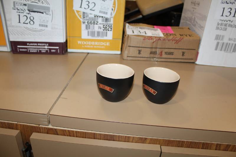 lot 137 image: Baileys Yours and Mine Cups