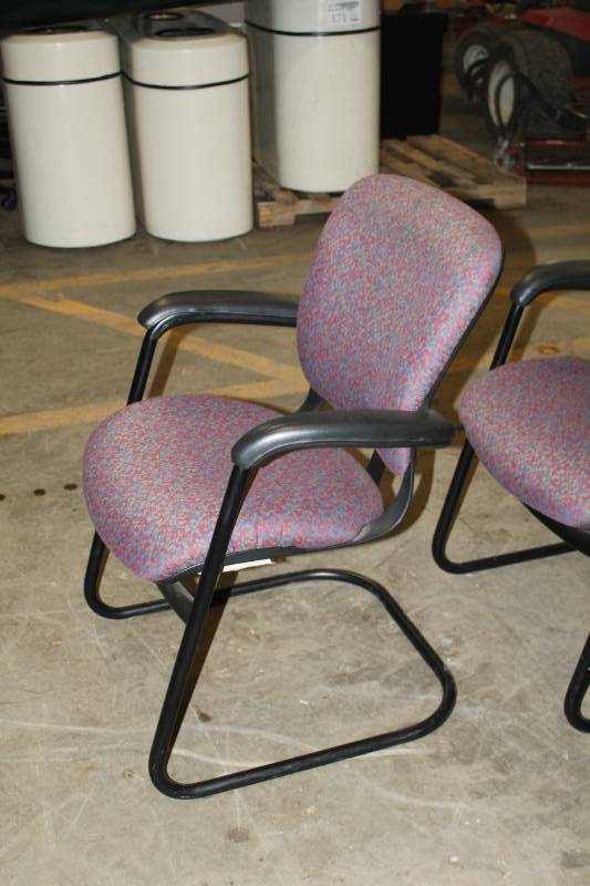 lot 258 image: Padded Conference Arm Chairs with Metal Frames