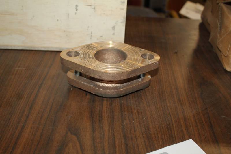 lot 187 image: Ford A67 Meter Adaptors 1.5-inch Flanged To 2-inch Fittings with Bolts