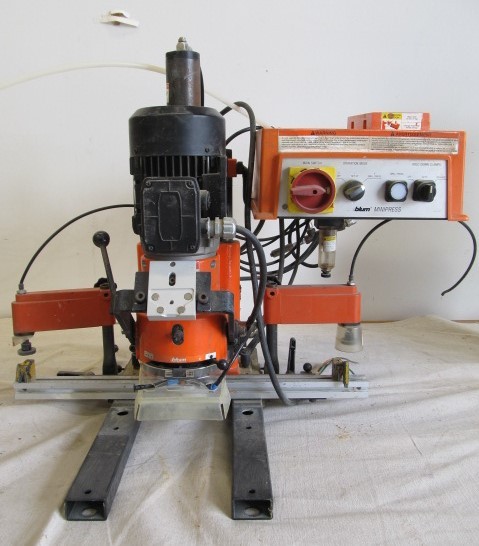 BLUM Mini Press - Lafert Motor 60Hz 1.0HP