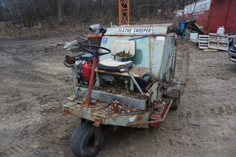 Olathe Model 48 - 48 LandscapeLawn Dethatcher Sweeper