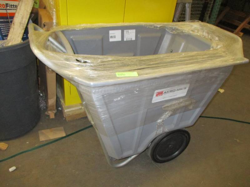 Akro Tilt Truck