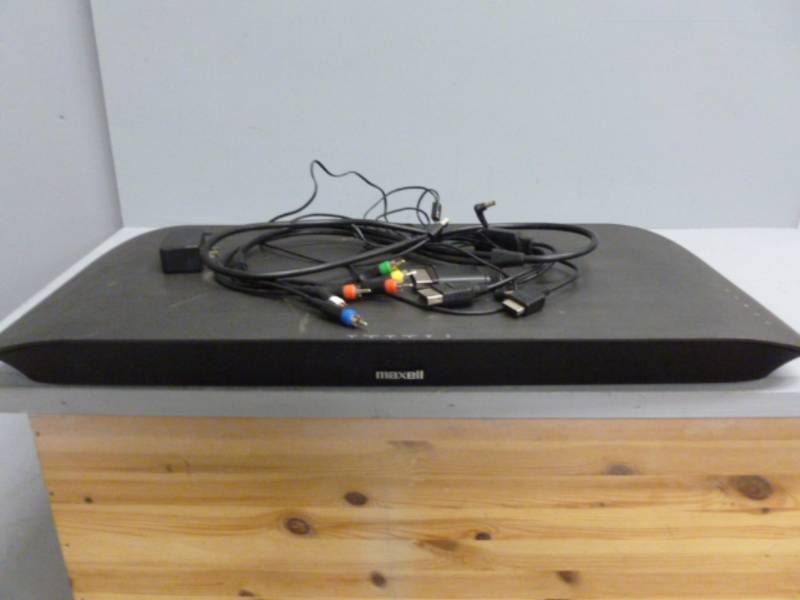 lot 8 image: Sound Bar