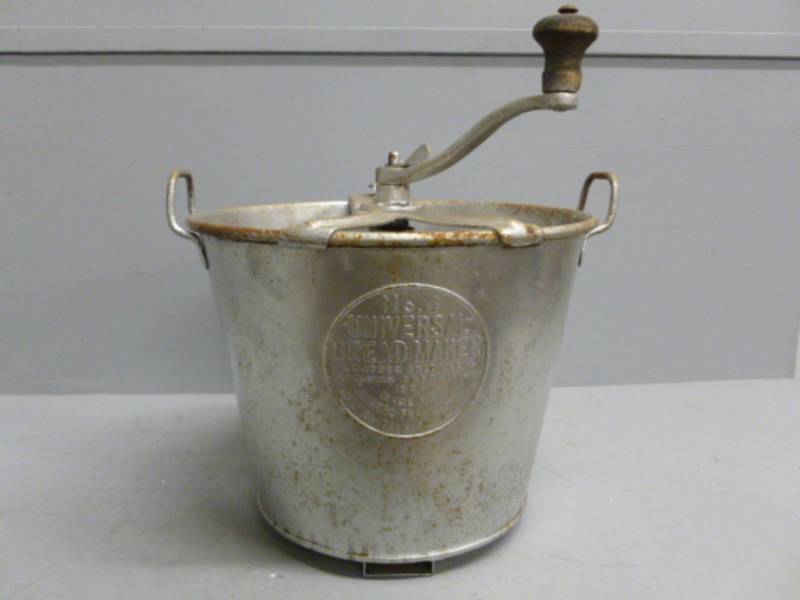 lot 9 image: Antique Bread Maker