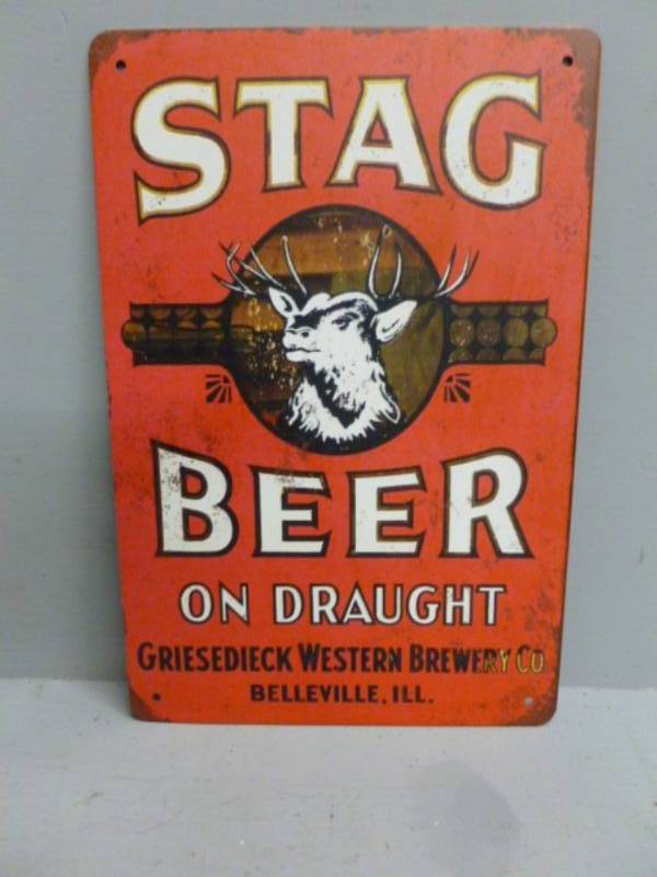 lot 22 image: Sign