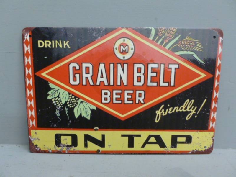 lot 23 image: Sign