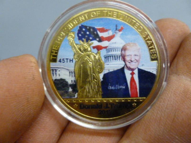 lot 46 image: Collector Coin