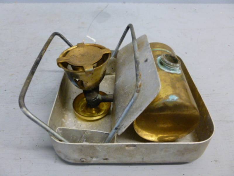 lot 140 image: Camp Stove