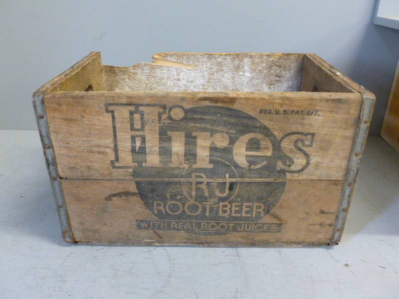 lot 151 image: Vintage Hires Root Beer Box