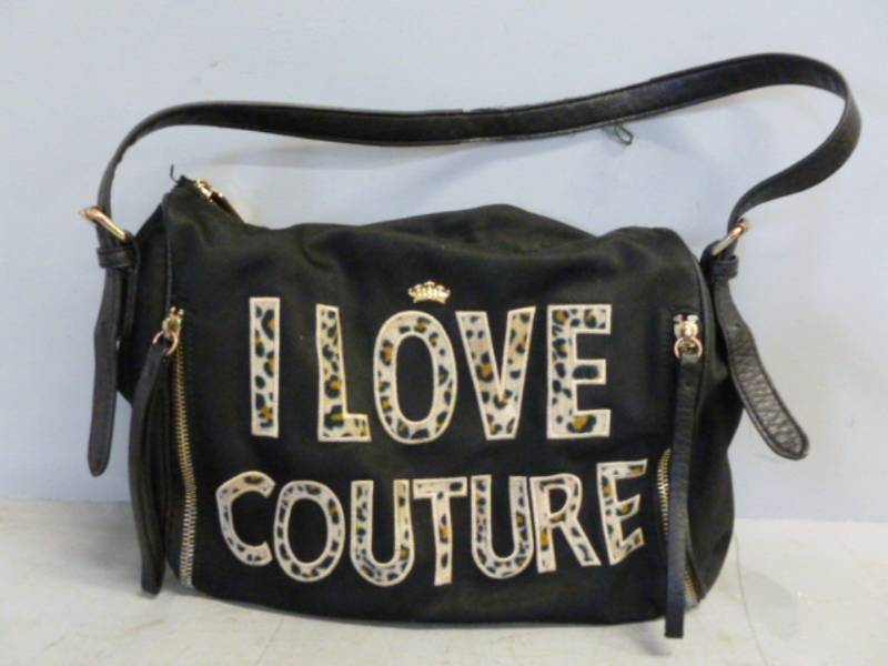 lot 168 image: Purse