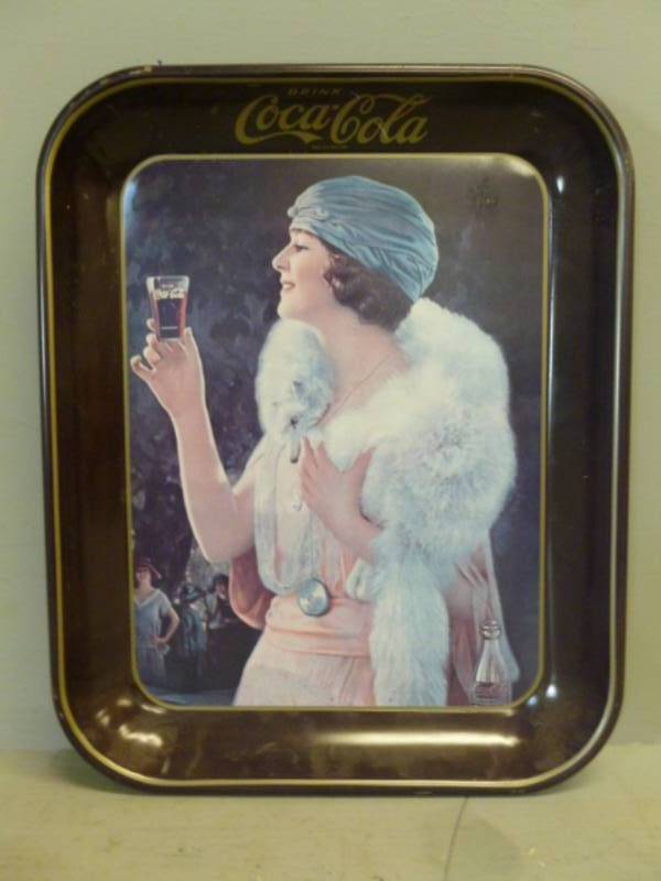 lot 173 image: Vintage Coca-Cola Tray