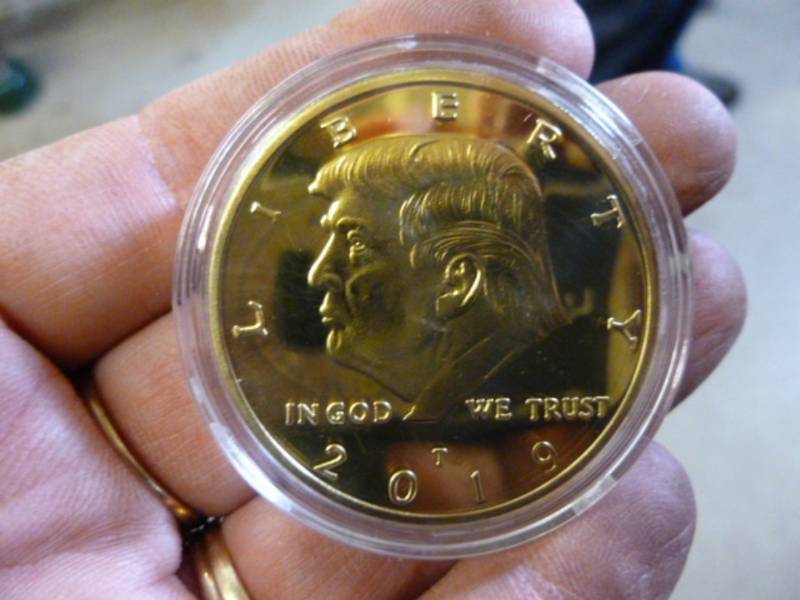 lot 193 image: Collector Coin