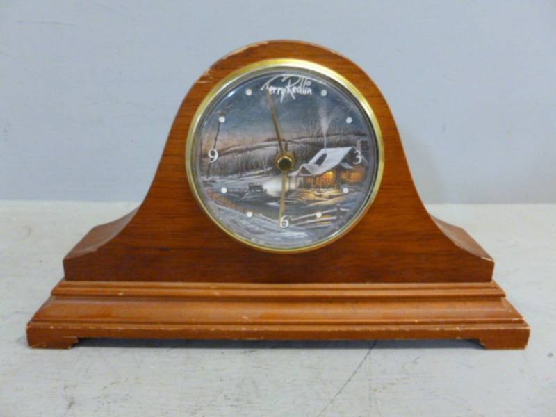 lot 217 image: Terry Redlin Clock