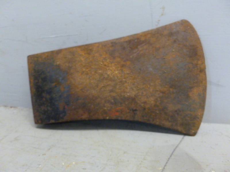 lot 306 image: Ax Head