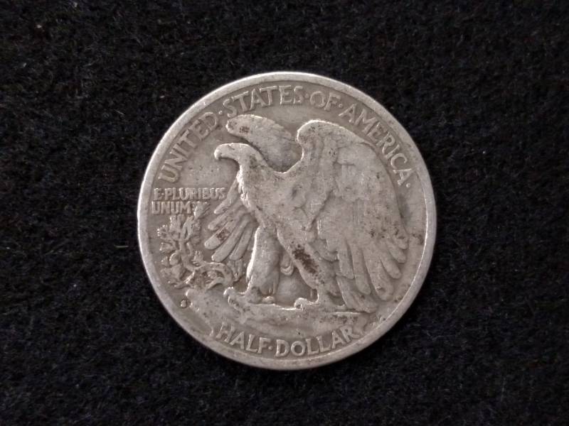 lot 54 image: 1935 S Walking Liberty Silver Half ...
