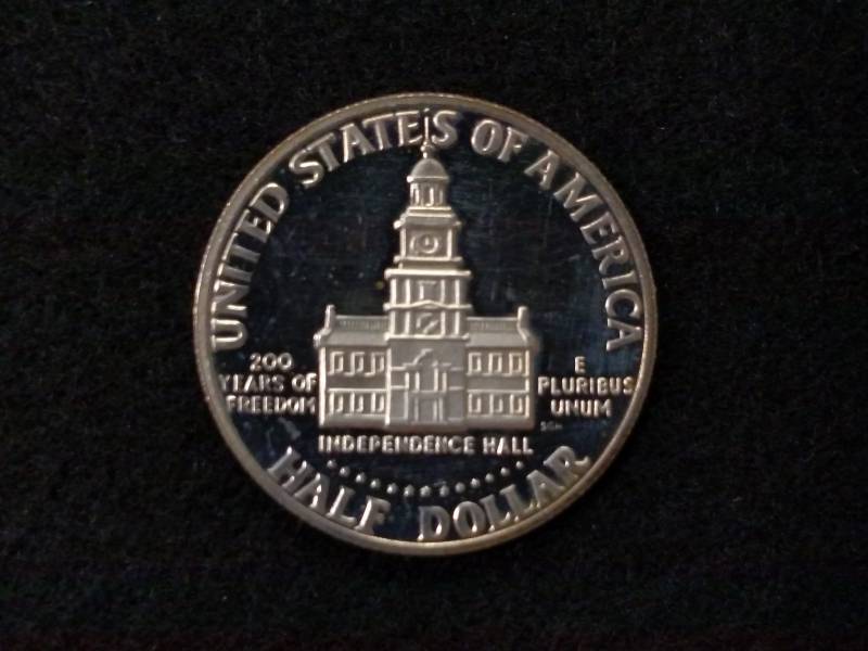lot 87 image: 1976 S DMPL Bicentennial .40 Kenned...