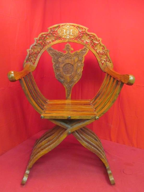 Antique Carved Walnut Savonarola chair made in Italy