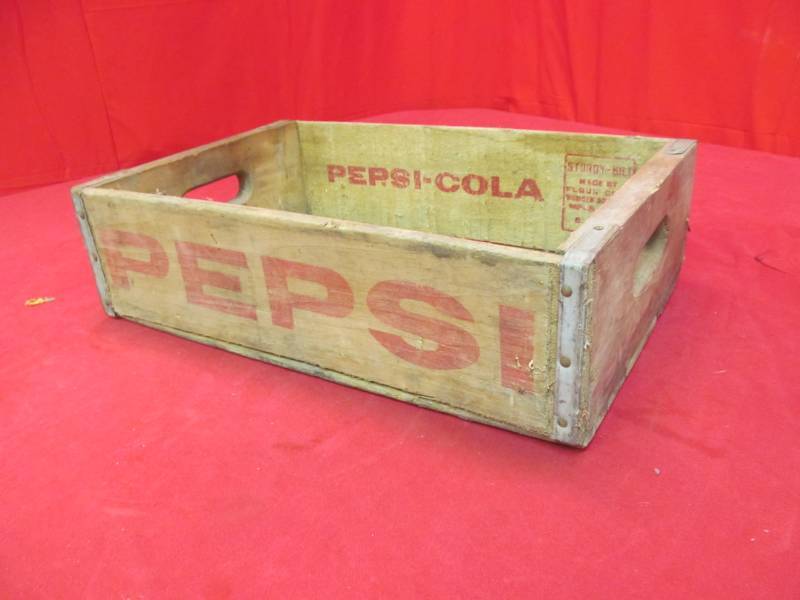 vintage Pepsi crate