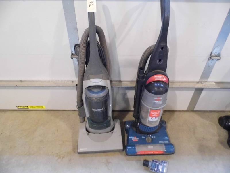 Lot of 2 Vacuums