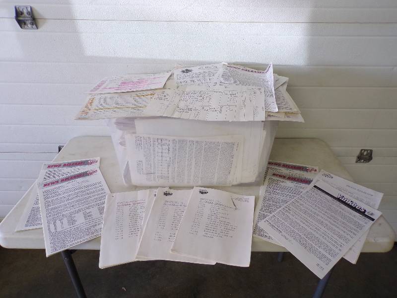 lot 41 image: Fantastic Large Collection of Genuine Twins Media Guides Owned by Ronnie Newman Twins Organist from the 80s through the 90s  One of a kind Collection