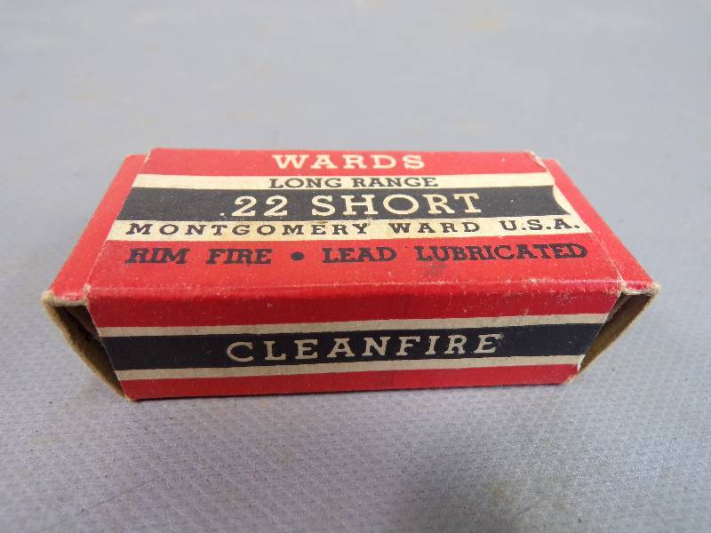 lot 74 image: Vintage Wards 22 shells Case of 50