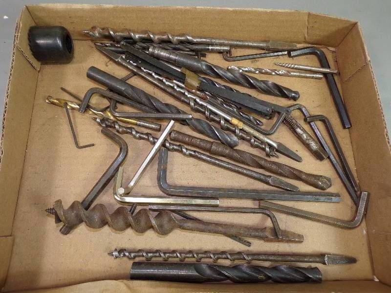 lot 96 image: Vintage Drill Bits