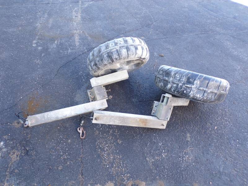 lot 111 image: Universal Chamber Wheel Kit for Boat Lift