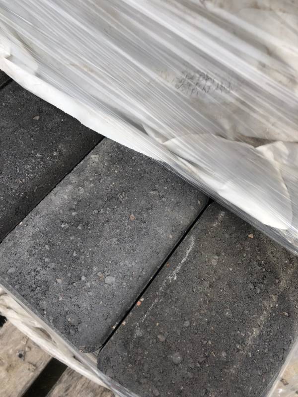 2 bands 41 Victorian charcoal rect...