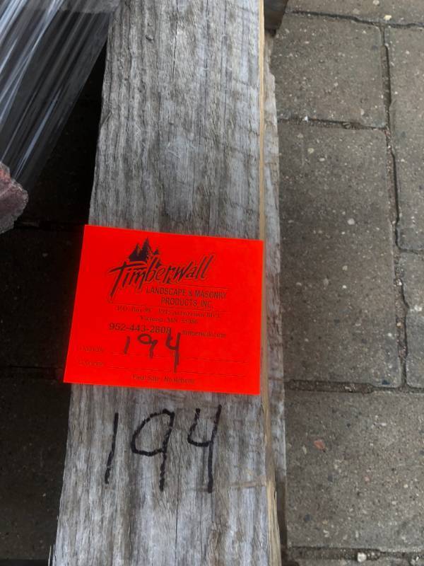 � 20 8� chiseled Bluestone retain...