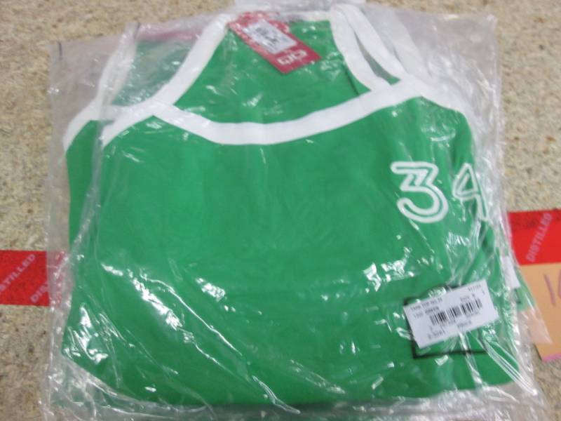 Lot of 13 NWT QGene Size S Green Ta...