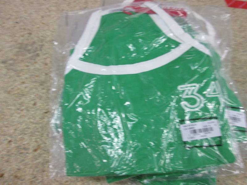 Lot of 13 NWT QGene Size S Green Ta...
