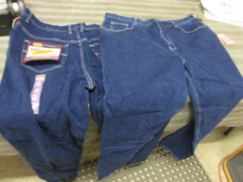 Lot of 2 Route 66 Stretch Jeans Siz...