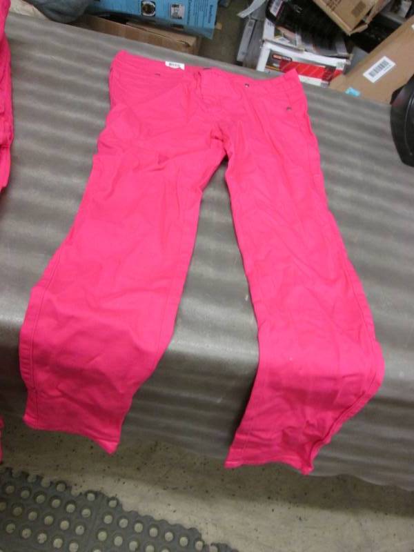 Lot of 4 Girls Size 16 Pink Jegging...