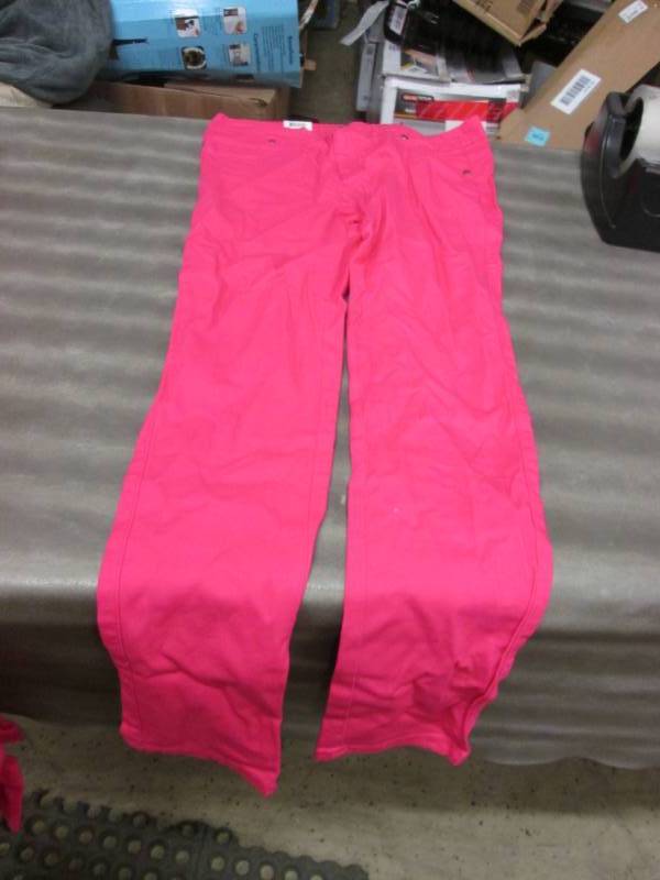 Lot of 4 Girls Size 16 Pink Jegging...