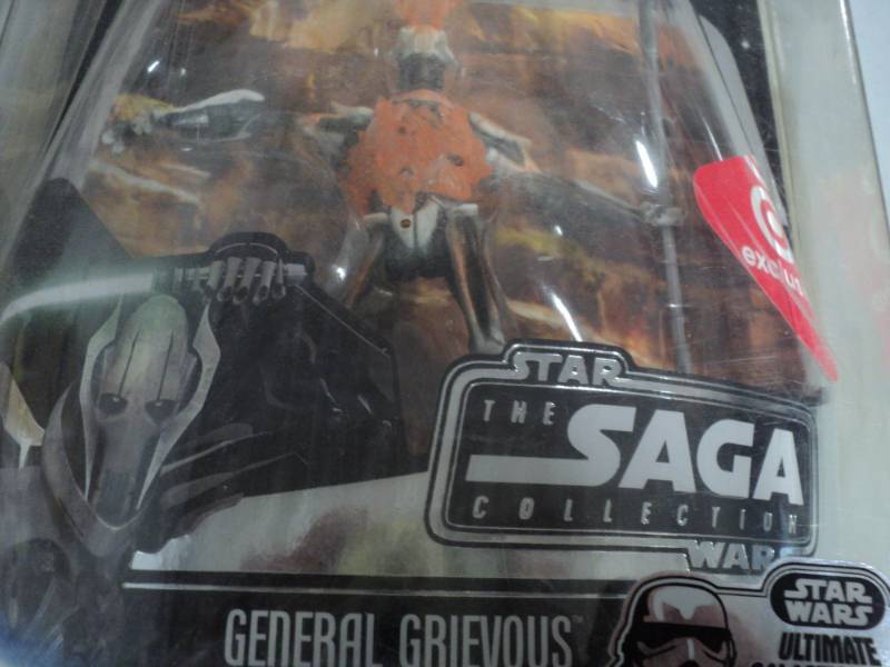 lot 21 image: Star Wars General Grievous...