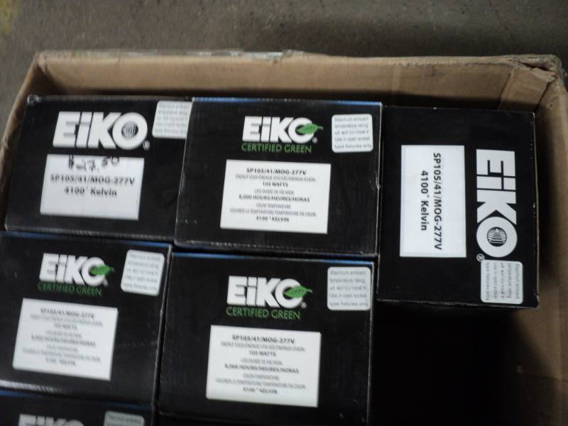 lot 126 image: Lot of 5- 105 watt Eiko Mogul Base ...
