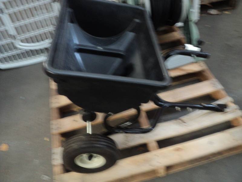 lot 196 image: Agri-Fab Spreader...