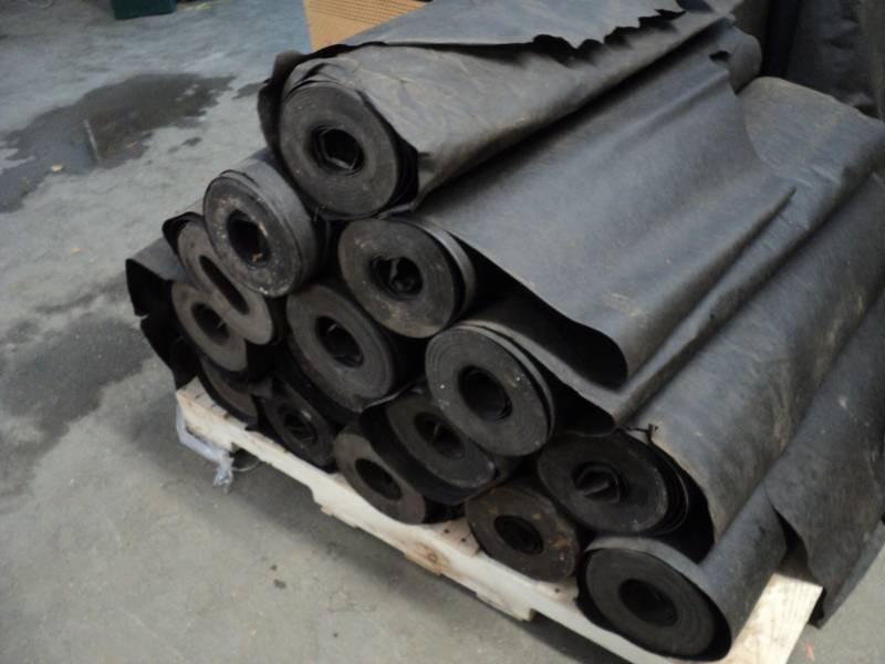 lot 258 image: 15 rolls Roofing Tar Paper 36 wid...
