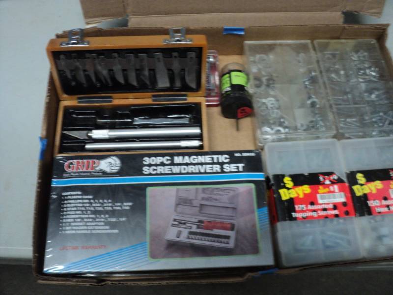 lot 286 image: Box of Tools...