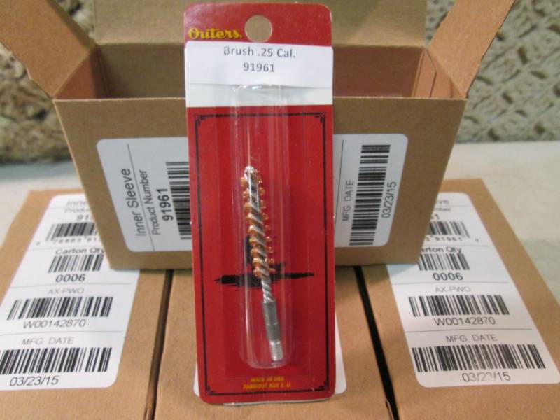 lot 9 image: 24 Outers 91961 .25 Cal Bore Brushe...