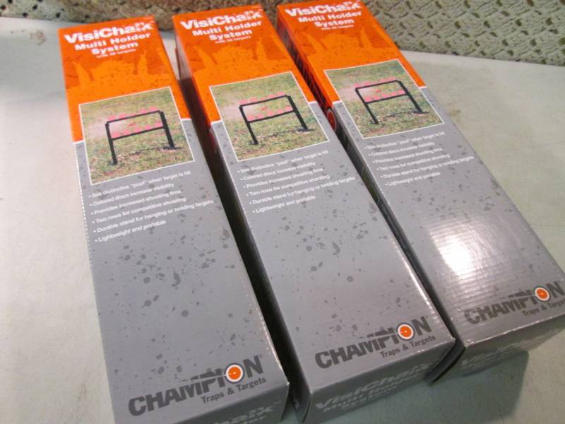 lot 27 image: 3 Champion Traps and Targets VisiCh...