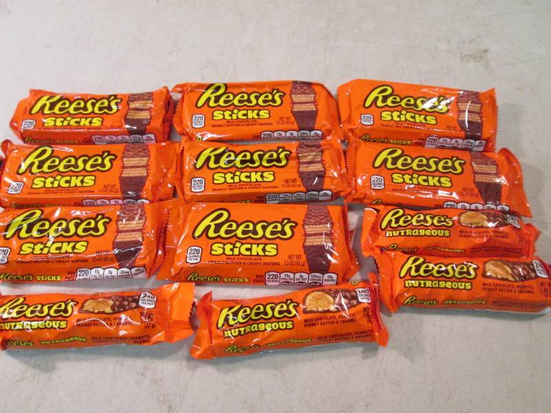 lot 125 image: Reeses Sticks and Nutrageous Candy ...