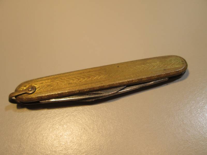 lot 145 image: Vintage Brass Imperial Prov RI 2-Bl...
