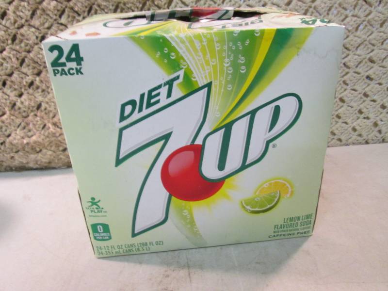 lot 183 image: 24-Pack of Diet 7-Up  EC2...